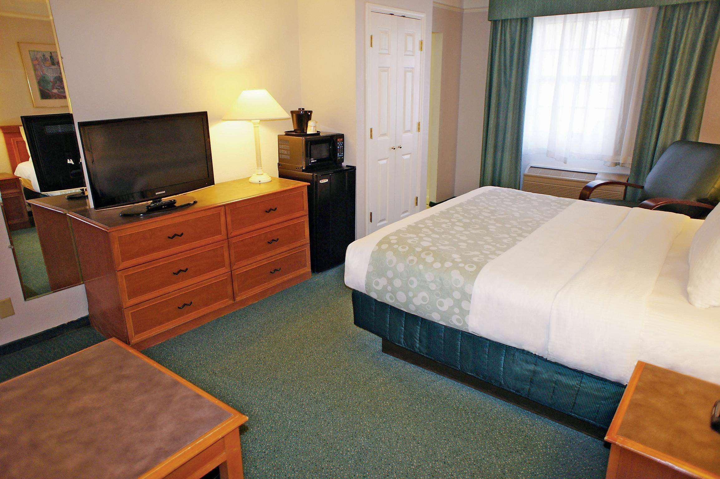 La Quinta Inn By Wyndham Norfolk Virginia Beach Eksteriør billede